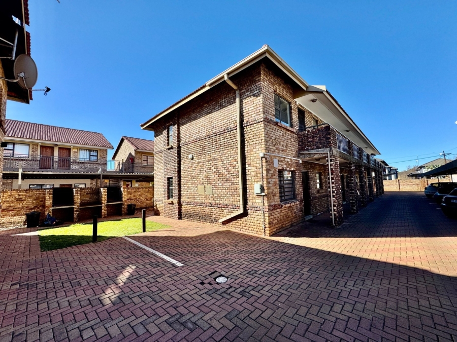 2 Bedroom Property for Sale in Die Bult North West